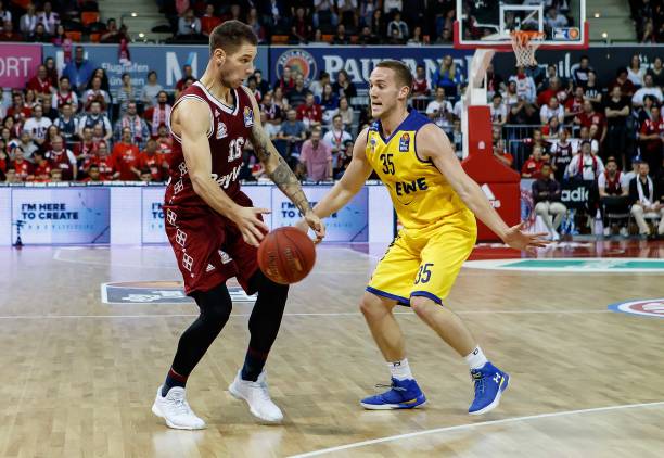 石洵瑶将与 石洵瑶将与