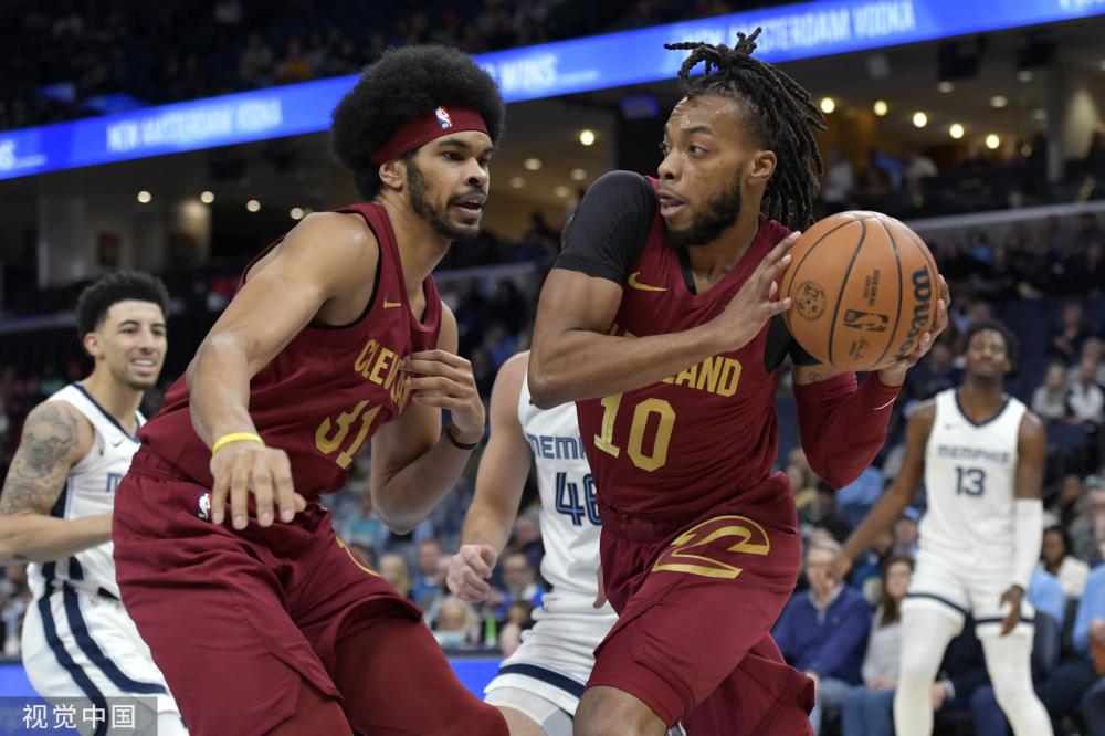 表现出绝不 表现出绝不