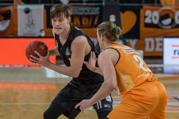 控球和身体 控球和身体